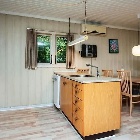 6 Person Holiday In Сasa de vacaciones Toftlund