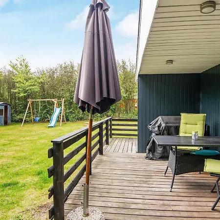 6 Person Holiday In * Toftlund